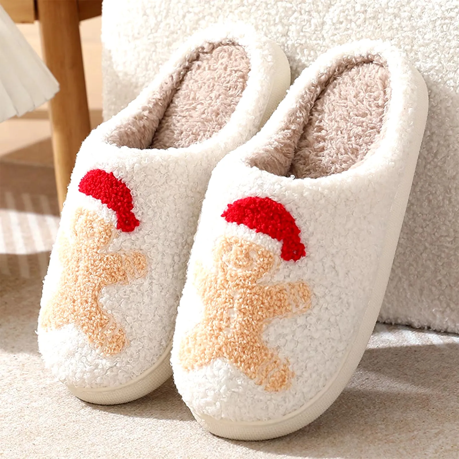 Christmas Slippers for Women Men Soft Plush Fuzzy Winter Holiday Slipper Retro Slippers Comfy Bedroom Christmas Slippers Outdoor