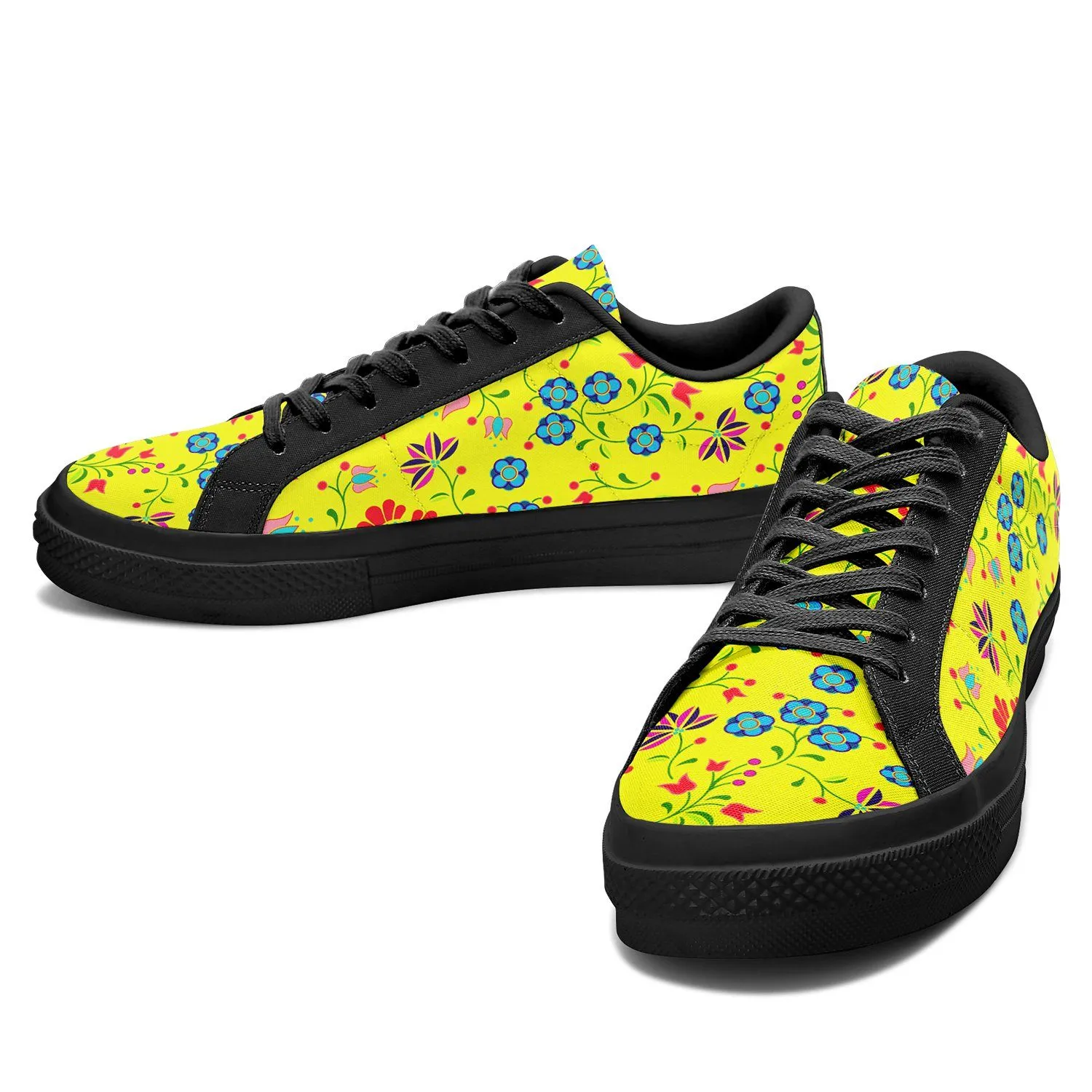 Fleur Indigine Mais Aapisi Low Top Canvas Shoes Black Sole