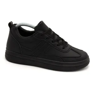 M0235 black sneaker