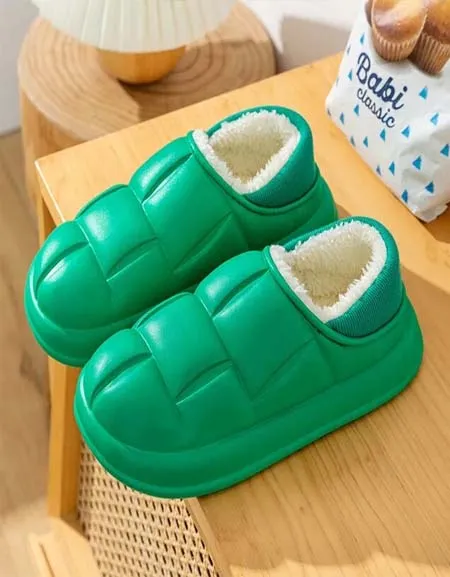 New Winter Slippers for Men - Outdoor Waterproof Comfort