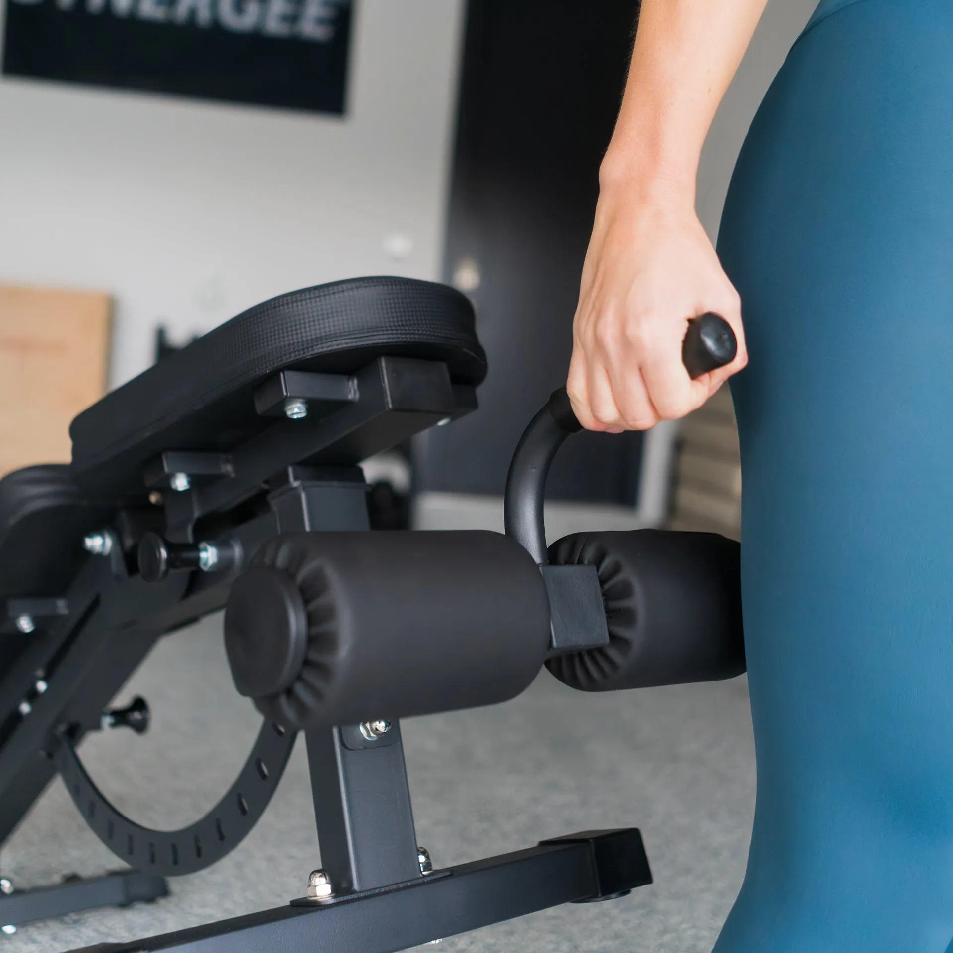 Synergee Adjustable Incline Decline Bench