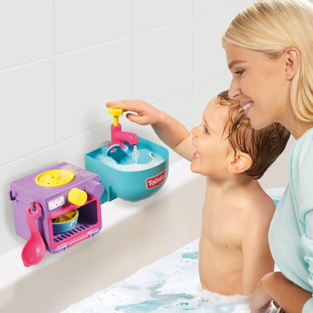 Tomy Toomies Bubble & Bake Bathtime Kitchen